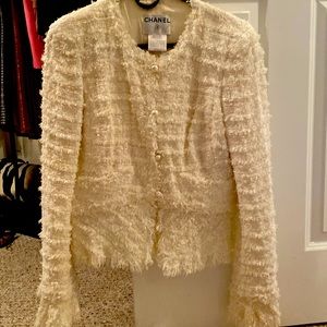 Gorgeous off white cream Authentic Chanel jacket